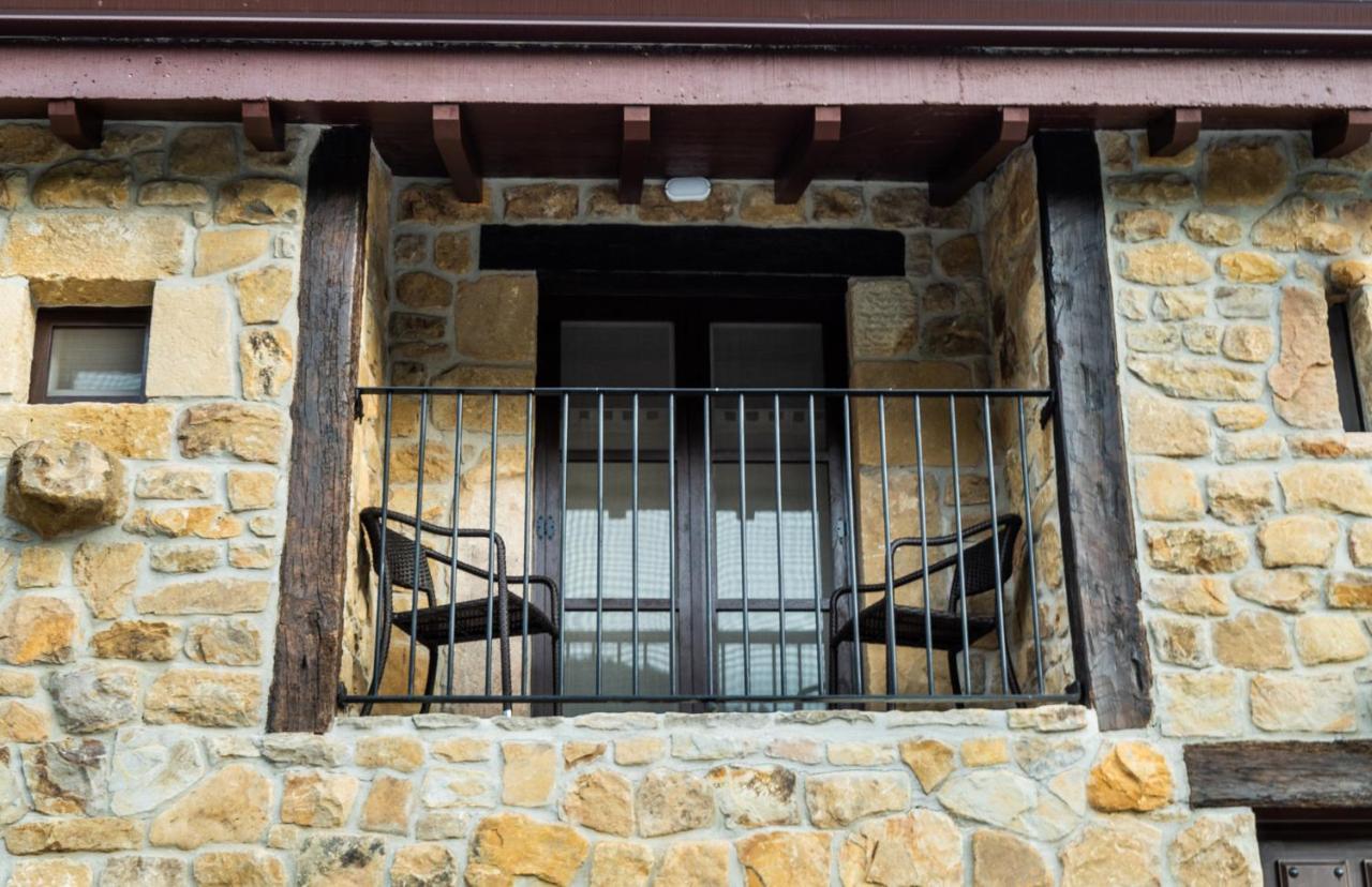 Posada Y Apartamentos Trebuesto De Guriezo Dış mekan fotoğraf