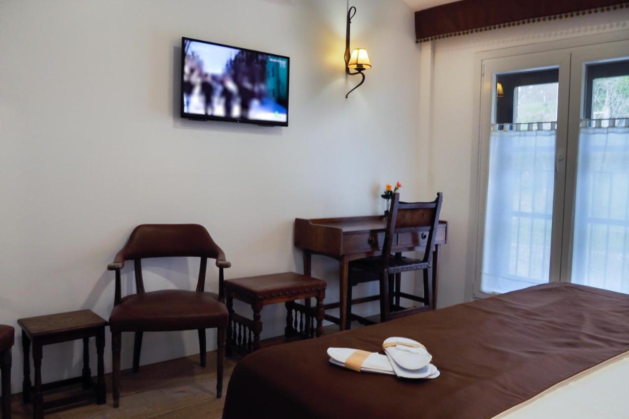 Posada Y Apartamentos Trebuesto De Guriezo Dış mekan fotoğraf