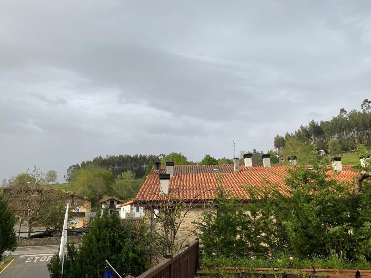 Posada Y Apartamentos Trebuesto De Guriezo Dış mekan fotoğraf